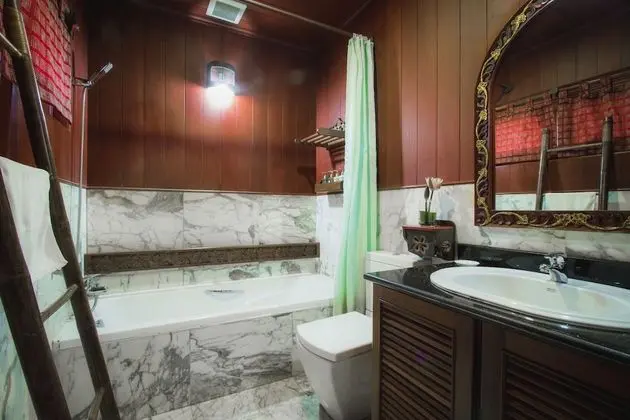 Deluxe Büyük Yataklı Tek Kişilik Oda