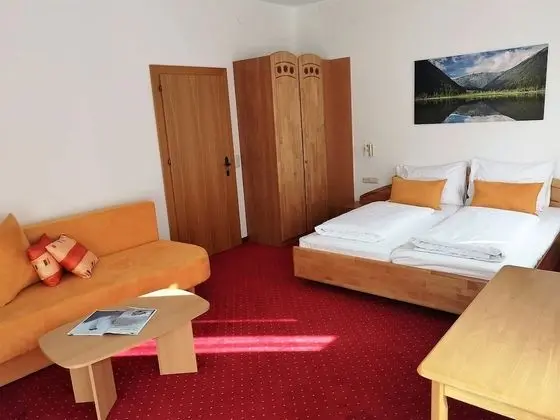 Comfort Tek Büyük Yataklı Oda