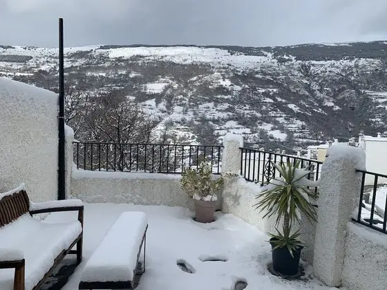 Superior Oda, 1 En Büyük (King) Boy Yatak, Dağ Manzaralı
