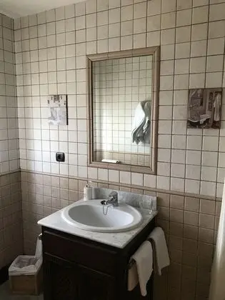 Tek Büyük Yataklı Oda, 1 Çift Kişilik Yatak