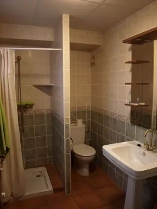 Tek Büyük veya İki Ayrı Yataklı Oda, 1 Çift Kişilik veya 2 Tek Kişilik Yatak