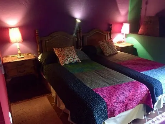 Tek Büyük veya İki Ayrı Yataklı Oda