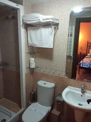 Comfort Tek Büyük Yataklı Oda (Room 11)