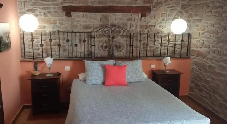 Comfort Tek Büyük Yataklı Oda (Room 14)