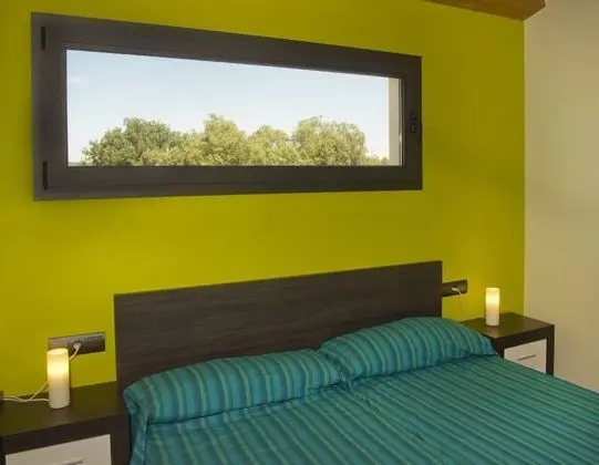 Üç Kişilik Oda (Alzina)