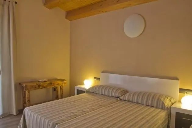 Üç Kişilik Oda (Roure)