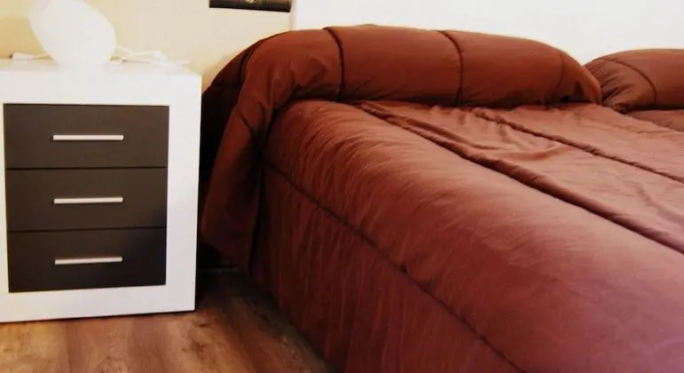 Üç Kişilik Oda (Roure)