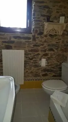 Büyük Yataklı Tek Kişilik Oda