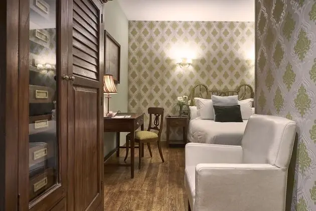 Tek Büyük Yataklı Oda