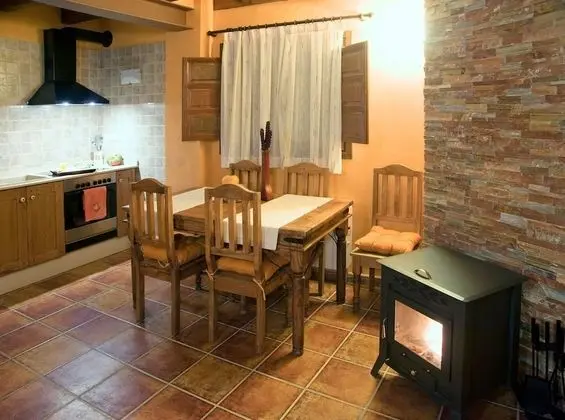 Apart Daire, Jakuzi (El Molí)