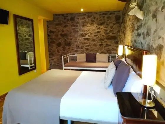 Tek Büyük Yataklı Oda