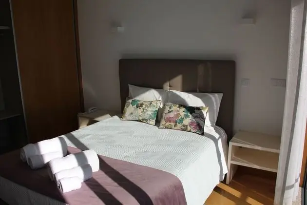 Tek Büyük Yataklı Oda, Dağ Manzaralı