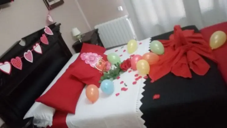 Junior Süit, Balkon