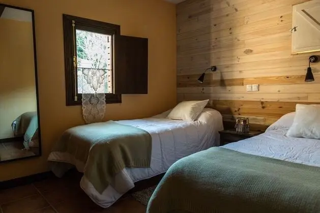 İki Ayrı Yataklı Oda, Sigara İçilmez, Dağ Manzaralı