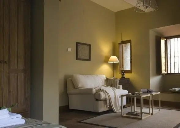 Superior Tek Büyük veya İki Ayrı Yataklı Oda