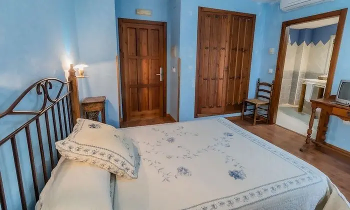 Economy Tek Büyük Yataklı Oda