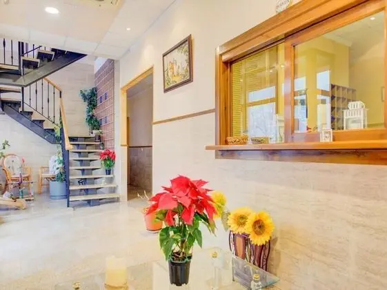 Economy Tek Büyük veya İki Ayrı Yataklı Oda