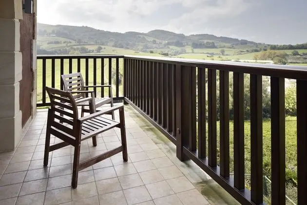 Superior Tek Büyük Yataklı Oda, Jakuzi, Dağ Manzaralı