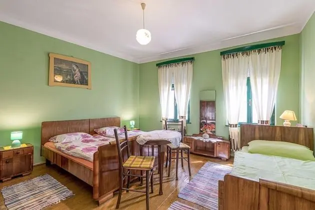 Family Ev, Birden Çok Yatak, 2 Banyolu, Bahçeli (Rural Homestead Trenkovo)