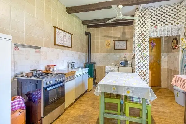 Family Ev, Birden Çok Yatak, 2 Banyolu, Bahçeli (Rural Homestead Trenkovo)