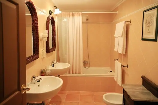 Superior Tek Büyük Yataklı Oda