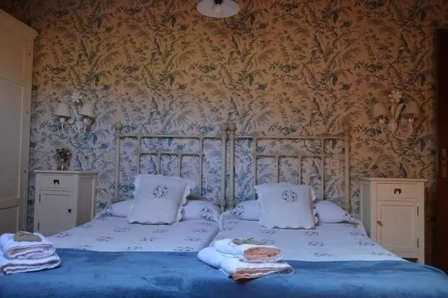 Tek Büyük veya İki Ayrı Yataklı Oda