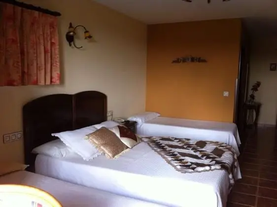 Tek Büyük veya İki Ayrı Yataklı Oda