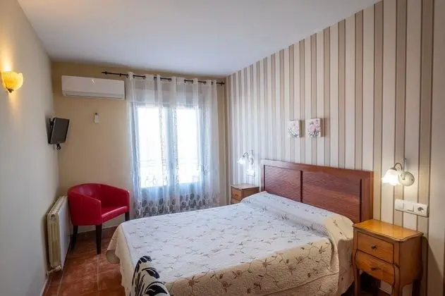 Comfort Tek Büyük Yataklı Oda