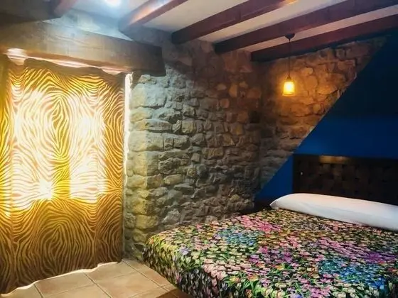 Tek Büyük veya İki Ayrı Yataklı Oda