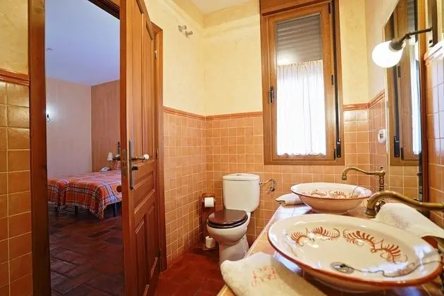 Superior Tek Büyük veya İki Ayrı Yataklı Oda