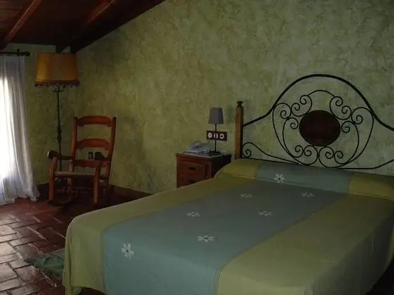 Superior Tek Büyük veya İki Ayrı Yataklı Oda