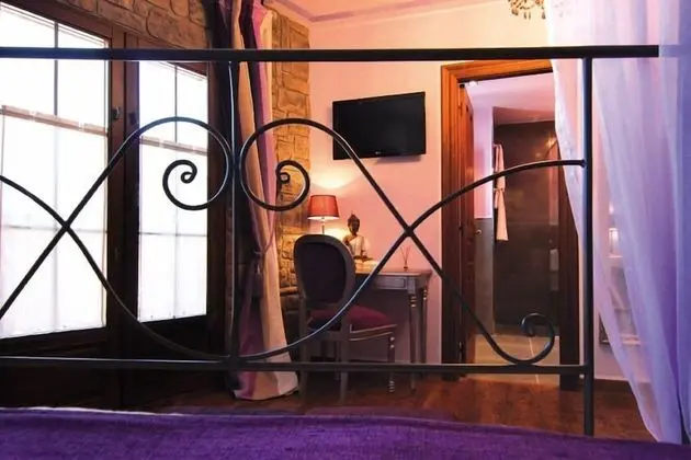 Tek Büyük Yataklı Oda (Lilos)