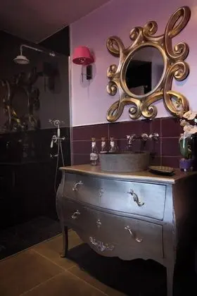 Tek Büyük Yataklı Oda (Lilos)