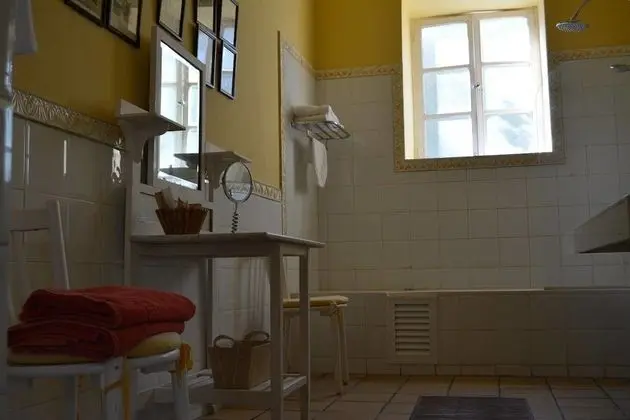 Büyük Yataklı Tek Kişilik Oda, Bahçe Manzaralı