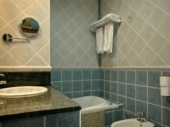 Tek Büyük Yataklı Oda (Private Spa)