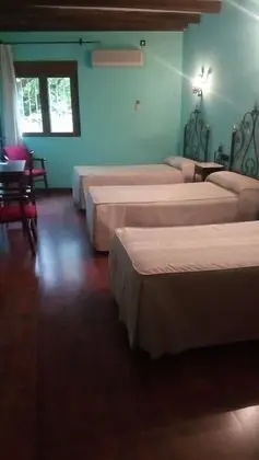 Tek Büyük veya İki Ayrı Yataklı Oda