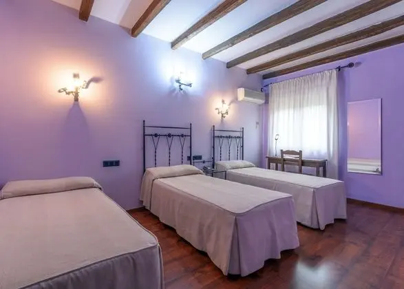 Tek Büyük veya İki Ayrı Yataklı Oda