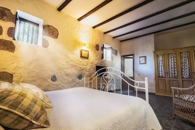 Basic Tek Büyük Yataklı Oda