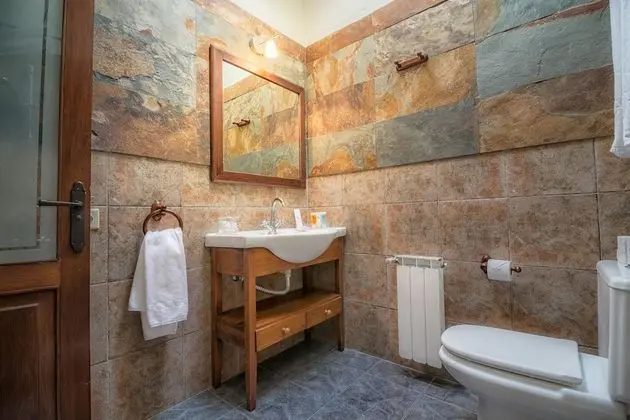 Basic Tek Büyük Yataklı Oda