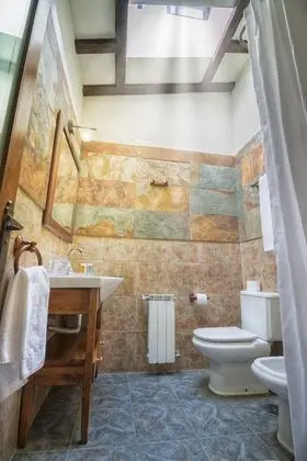 Basic Tek Büyük Yataklı Oda