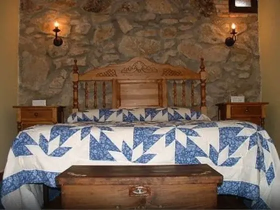 Tek Büyük Yataklı Oda