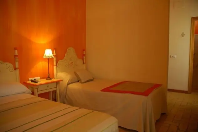 İki Ayrı Yataklı Oda, 2 Tek Kişilik Yatak