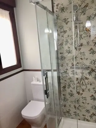 Büyük Yataklı Tek Kişilik Oda