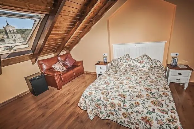 Tek Büyük Yataklı Oda