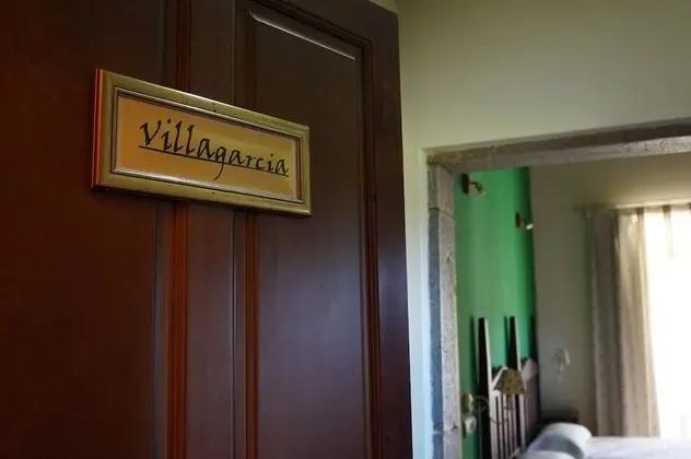 Tek Büyük Yataklı Oda, 2 Tek Kişilik Yatak