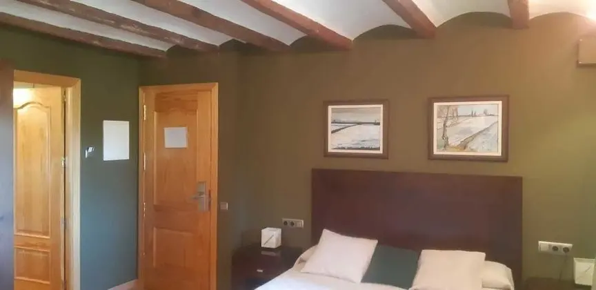 Tek Büyük Yataklı Oda