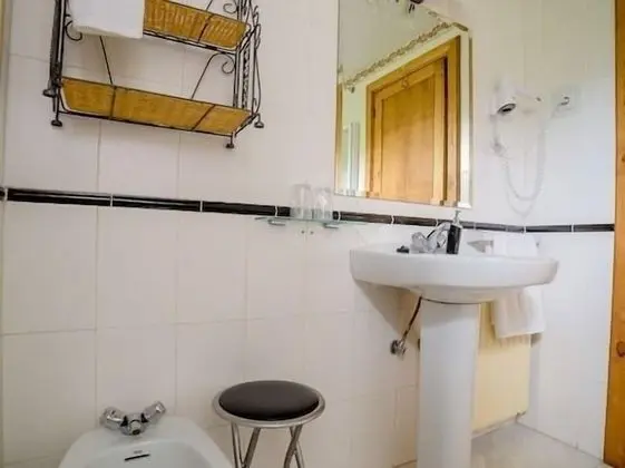Comfort Tek Büyük Yataklı Oda, Özel Banyo, Dağ Manzaralı
