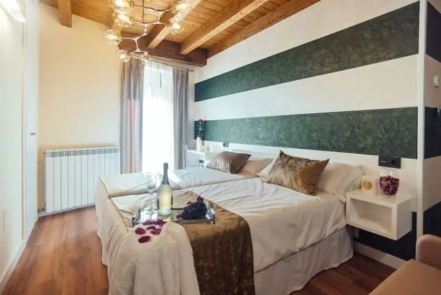 İki Ayrı Yataklı Oda (with extra bed)