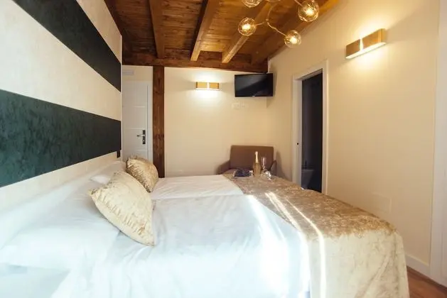 İki Ayrı Yataklı Oda (with extra bed)