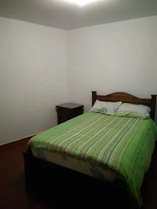 Tek Büyük Yataklı Oda, 1 Çift Kişilik Yatak